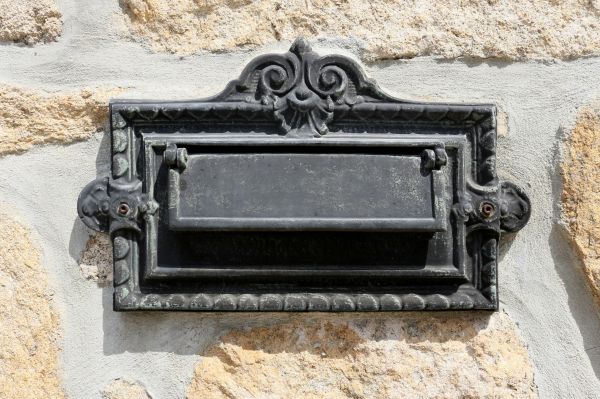 Stone Mailbox Repair in Crestview
