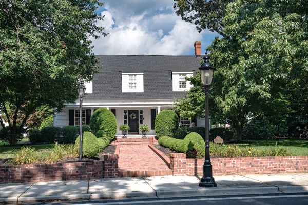 Brick Landscaping Service in Crestview